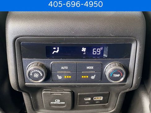 Used 2021 GMC Acadia Denali image 22