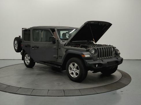 Used 2021 Jeep Wrangler Unlimited Sport AWD/4WD image 10