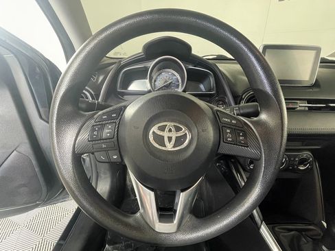 Used 2017 Toyota Yaris iA image 15