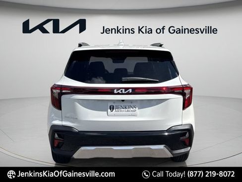 New 2026 Kia Seltos S FWD image 4