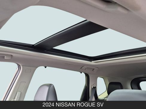 Certified 2024 Nissan Rogue SV w/ SV Premium Package FWD image 16