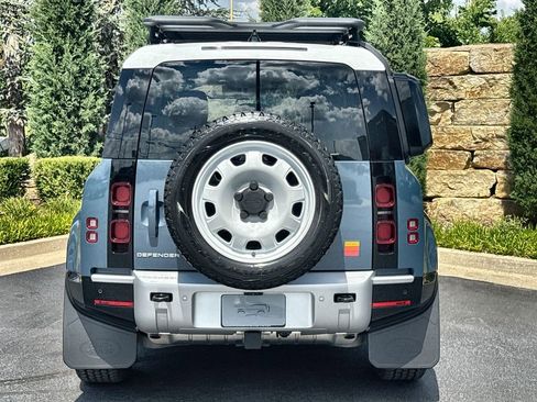 Used 2025 Land Rover Defender 110 S AWD/4WD image 4