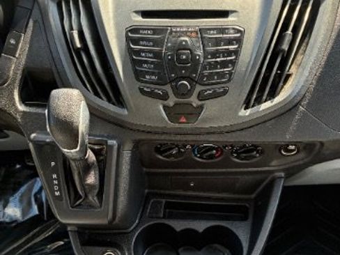 Used 2019 Ford Transit 150 148 Medium Roof image 22