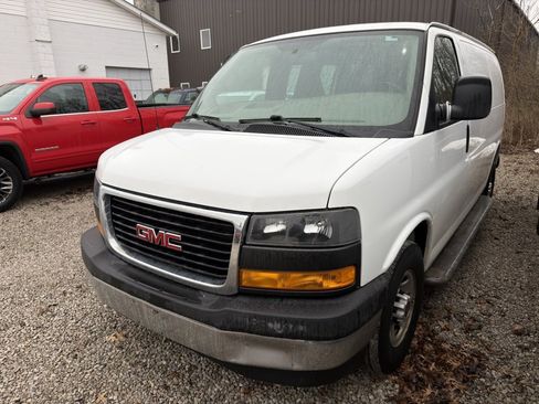 Used 2018 GMC Savana 2500 w/ Driver Convenience Package image 8