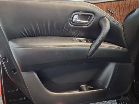 Used 2019 Nissan Armada SL w/ Premium Package image 19