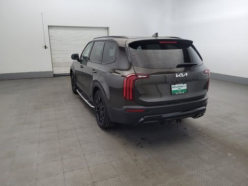 Used 2022 Kia Telluride EX w/ EX Premium Package AWD/4WD image 5