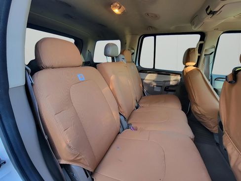 Used 2005 Ford Explorer Eddie Bauer image 29