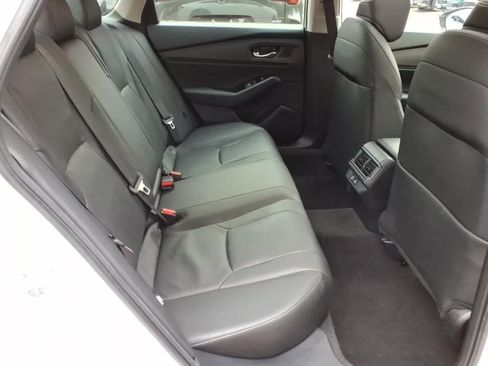Used 2023 Honda Accord Touring image 12