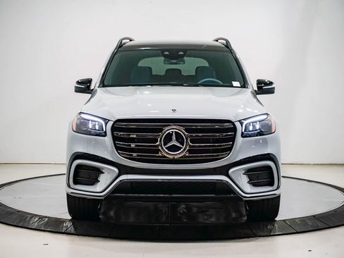 Used 2026 Mercedes-Benz GLS 580 4MATIC image 6