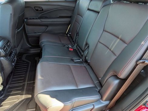 Certified 2025 Honda Passport Black Edition image 29