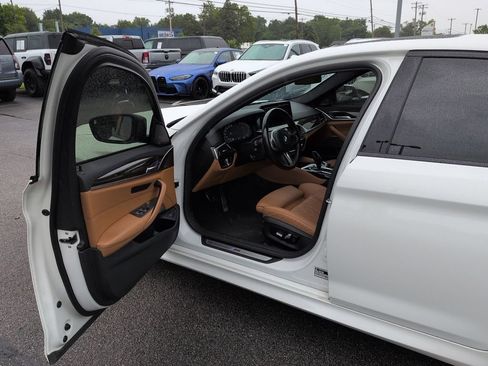 Used 2022 BMW 540i xDrive w/ M Sport Package AWD/4WD image 5