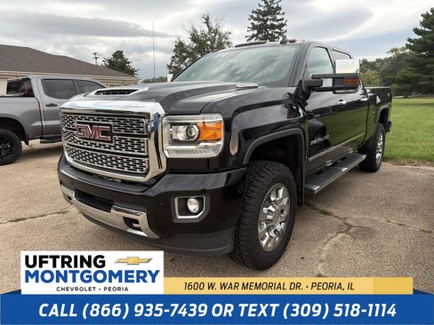 Used 2019 GMC Sierra 2500 Denali AWD/4WD image 1