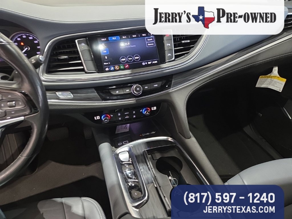 Used 2023 Buick Enclave Essence w/ Experience Buick Package FWD image 10