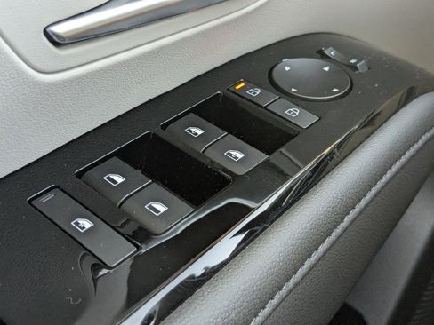 New 2026 Hyundai Tucson Limited FWD image 31