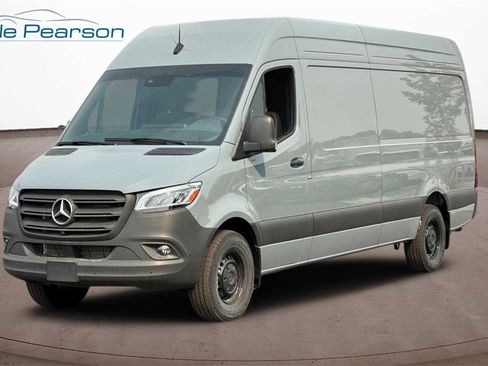 Used 2024 Mercedes-Benz Sprinter 2500 image 1