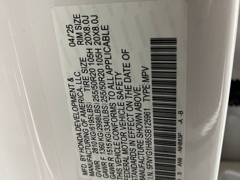 Certified 2025 Honda Pilot Elite image 16