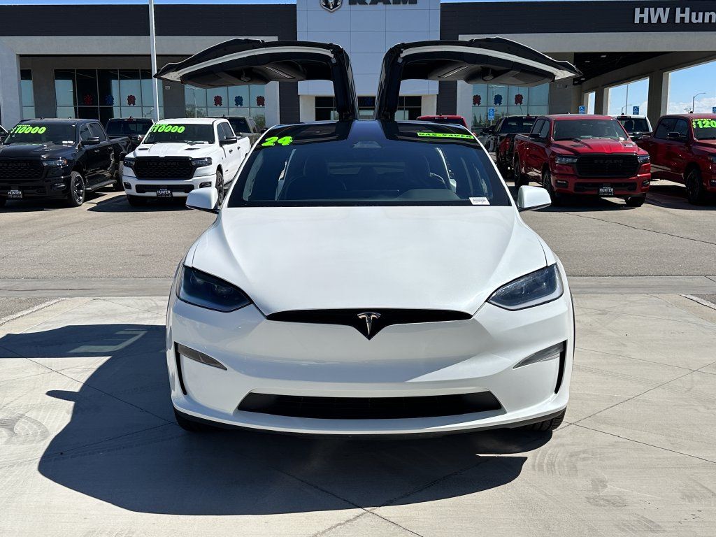 Used 2024 Tesla Model X AWD/4WD image 16