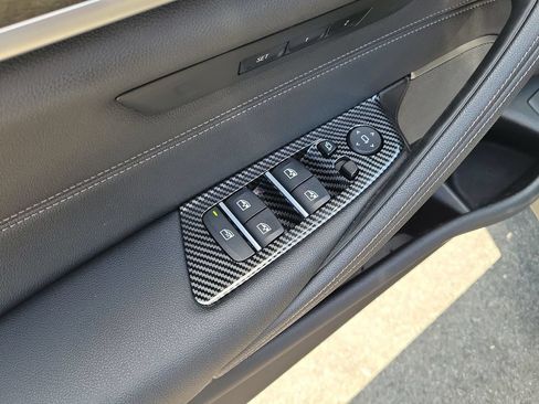Used 2023 BMW 530e w/ M Sport Package RWD image 24