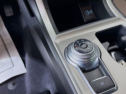 Used 2024 Ford Edge SEL w/ Convenience Package image 34