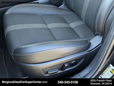 Used 2024 MAZDA CX-50 AWD 2.5 S w/ Preferred Package image 15