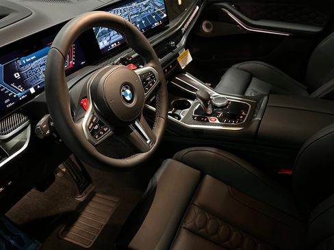 New 2026 BMW X5 M Competition w/ Executive Package AWD/4WD image 9
