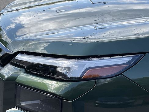 New 2026 Subaru Outback Touring AWD/4WD image 9
