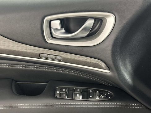 Used 2019 INFINITI QX60 Luxe image 26