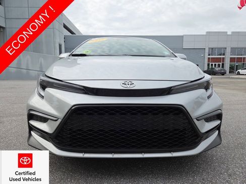 Certified 2025 Toyota Corolla SE FWD image 2