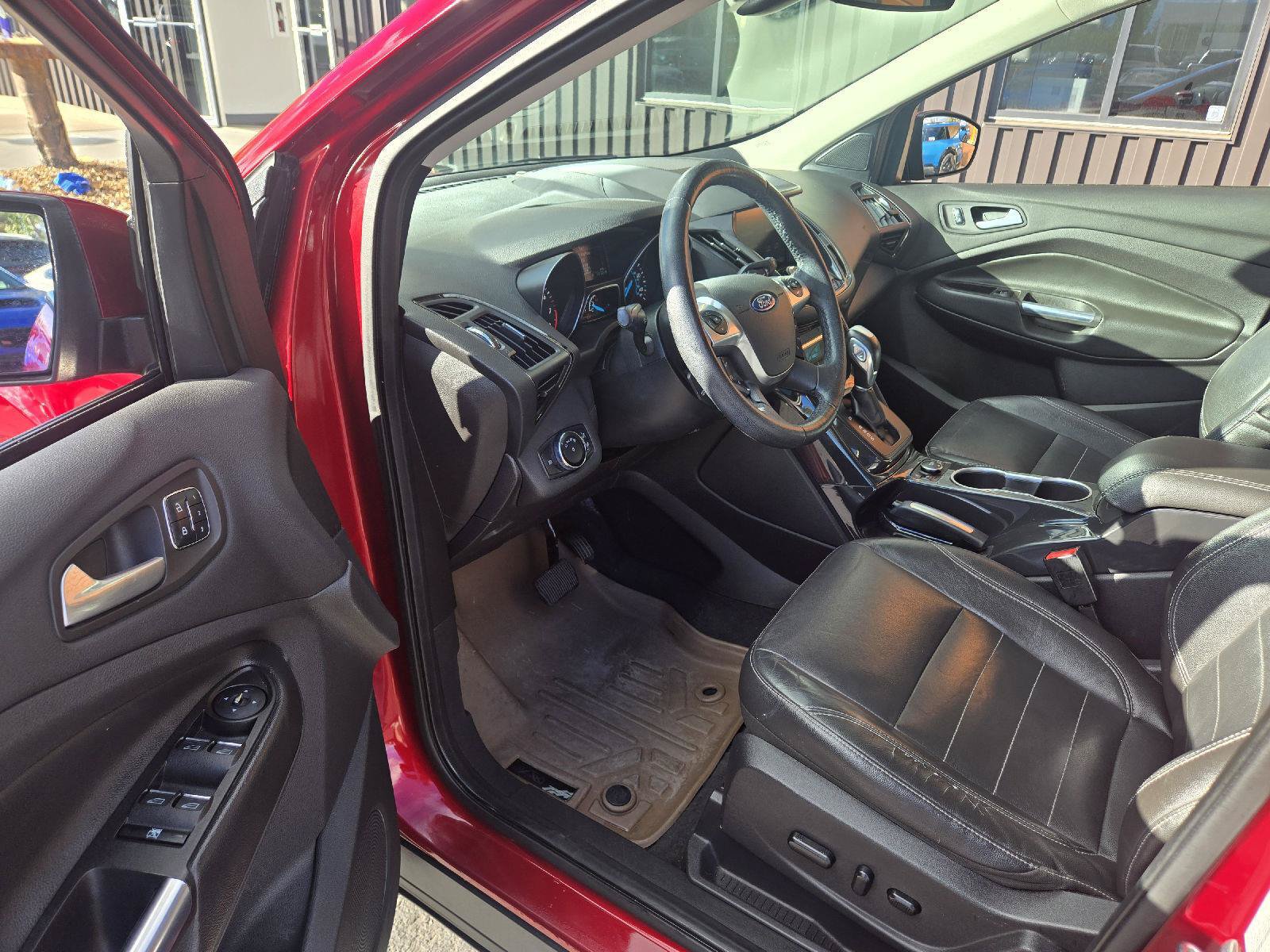 Used 2014 Ford Escape Titanium AWD/4WD image 9