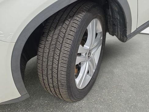 Used 2018 Mercedes-Benz GLA 250 4MATIC image 29