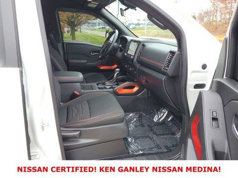 Certified 2023 Nissan Frontier PRO-4X w/ Pro Convenience Package image 47