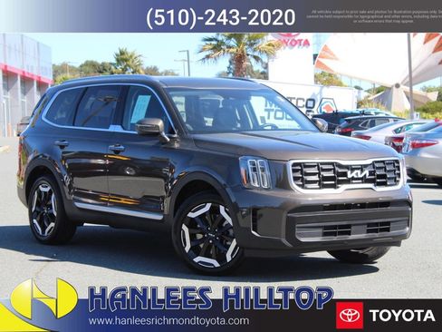 Used 2024 Kia Telluride S w/ S Sunroof Package image 1