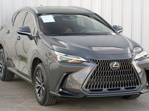 Used 2023 Lexus NX 250 FWD w/ Towing Package (2000 Lbs) image 55