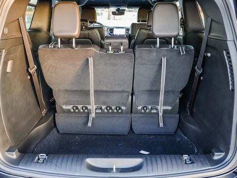 New 2026 Chrysler Pacifica Select w/ S Appearance Package image 27