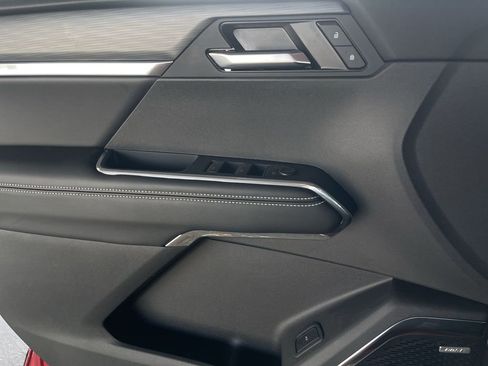 New 2026 GMC Acadia Elevation w/ Elevation Premium Package FWD image 22