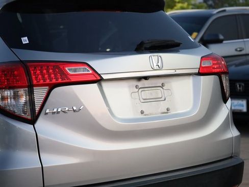 Used 2020 Honda HR-V EX image 7