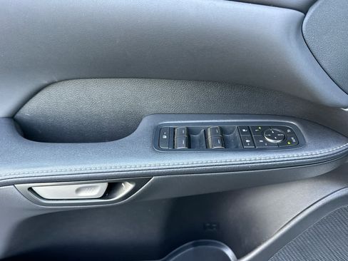 Certified 2025 Lexus RX 350h w/ Convenience Package image 12