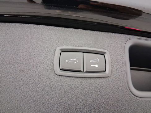 Used 2026 Porsche Macan S AWD/4WD image 33