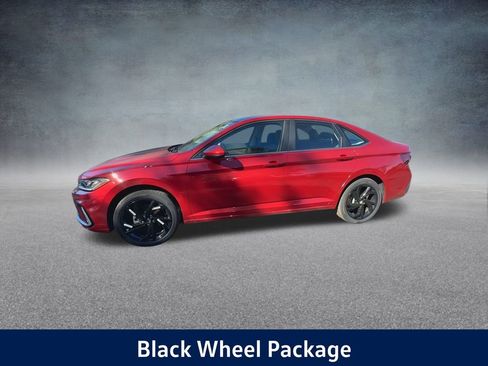 New 2025 Volkswagen Jetta SE image 10