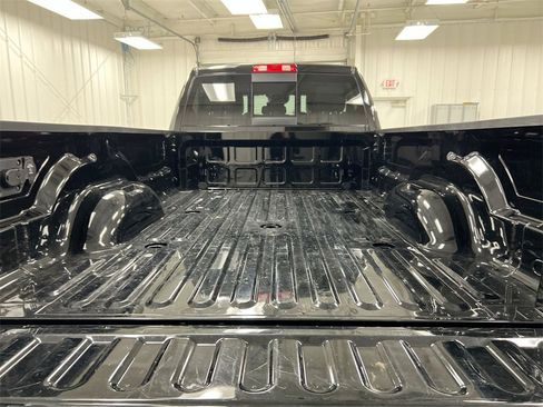 Used 2025 RAM 3500 Laramie image 23