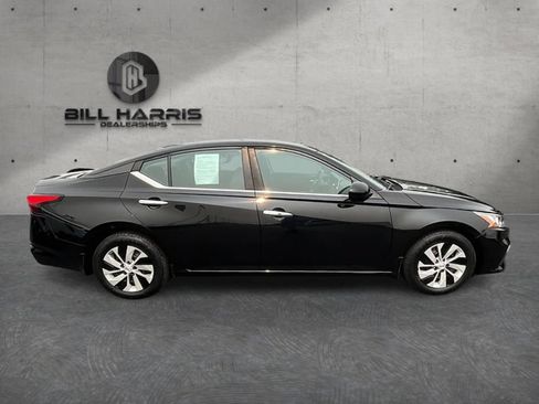 Used 2019 Nissan Altima 2.5 S FWD image 5