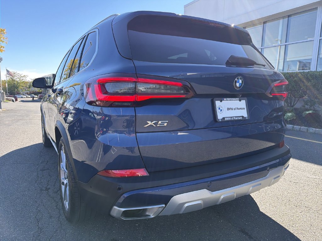 Used 2020 BMW X5 xDrive40i w/ Premium Package AWD/4WD image 12