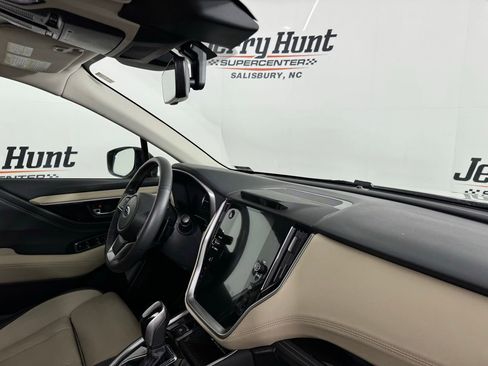 Used 2023 Subaru Outback Limited XT image 35