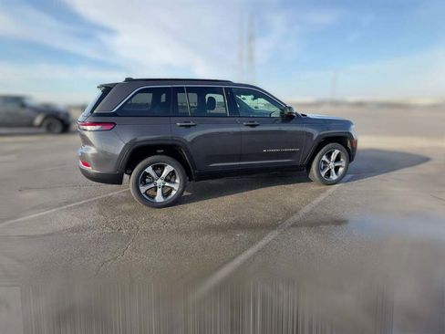 New 2026 Jeep Grand Cherokee Limited image 13