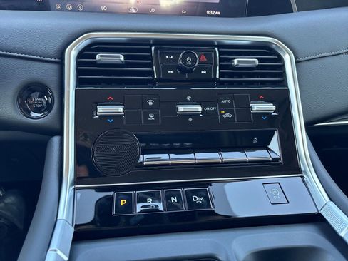 New 2026 Nissan Armada SV image 20