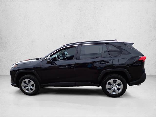 Used 2024 Toyota RAV4 XLE AWD/4WD image 2