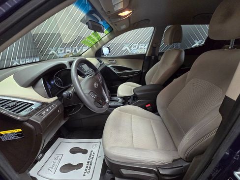 Used 2017 Hyundai Santa Fe Sport w/ Cargo Package image 18