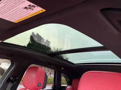 Used 2020 Porsche Macan S image 9