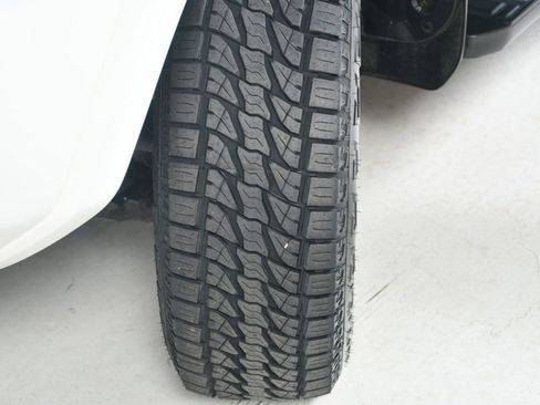 Used 2018 Toyota 4Runner SR5 Premium image 71