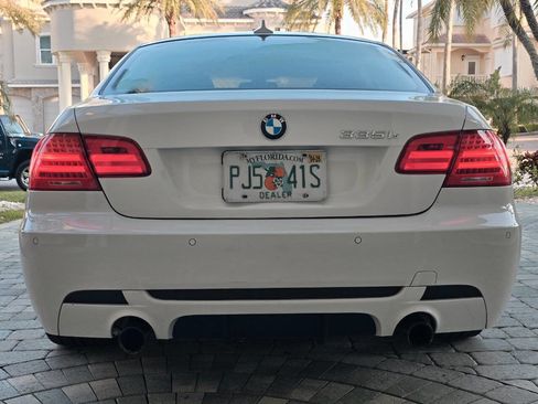 Used 2011 BMW 335is Coupe image 42